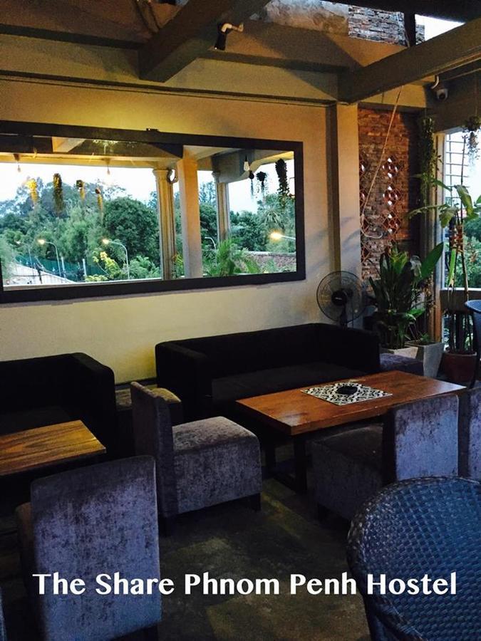 The Share Phnom Penh Hostel 외부 사진